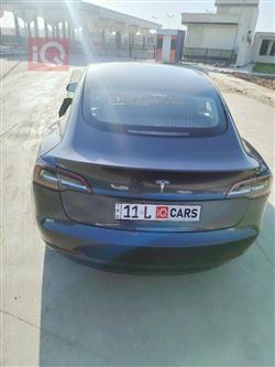 تسلا موديل 3